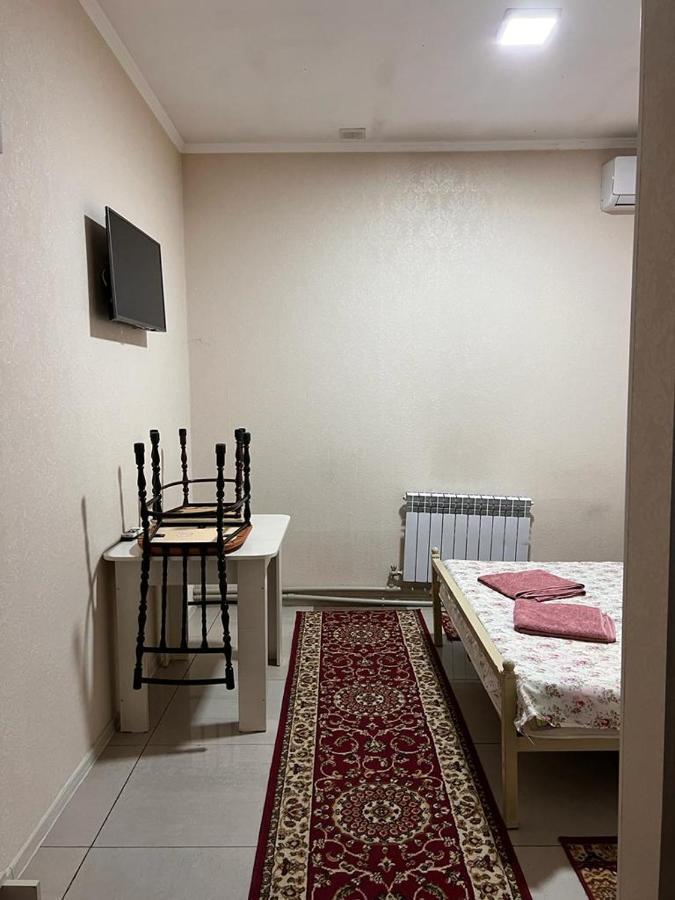 Bereke Hostel Sjymkent Exteriör bild